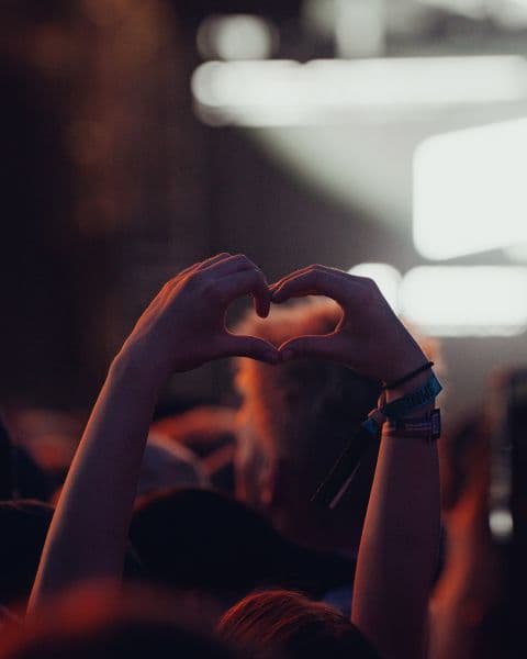 Only 24 hours: Valentine's Day special for you and your favorite person 💝